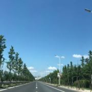 hong抬房价s全家