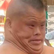 河边草555