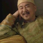 吱吱睡醒了