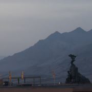 古城小巷无少年
