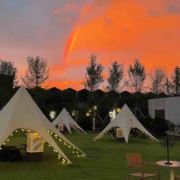 云上草坪烧鸟夜宵