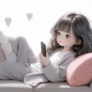 被咬了一口的草莓