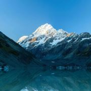 一直在努力的8555