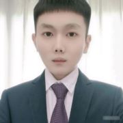 稳重成熟深情男人